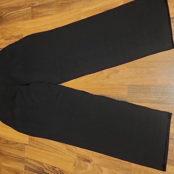 St. John Basics Black Santana Knit Pleated Front Pull-on Pants Size 8 - Picture 14 of 16